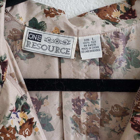 One Resource Vtg Floral Button Down Sleeveless Top - Picture 4 of 8